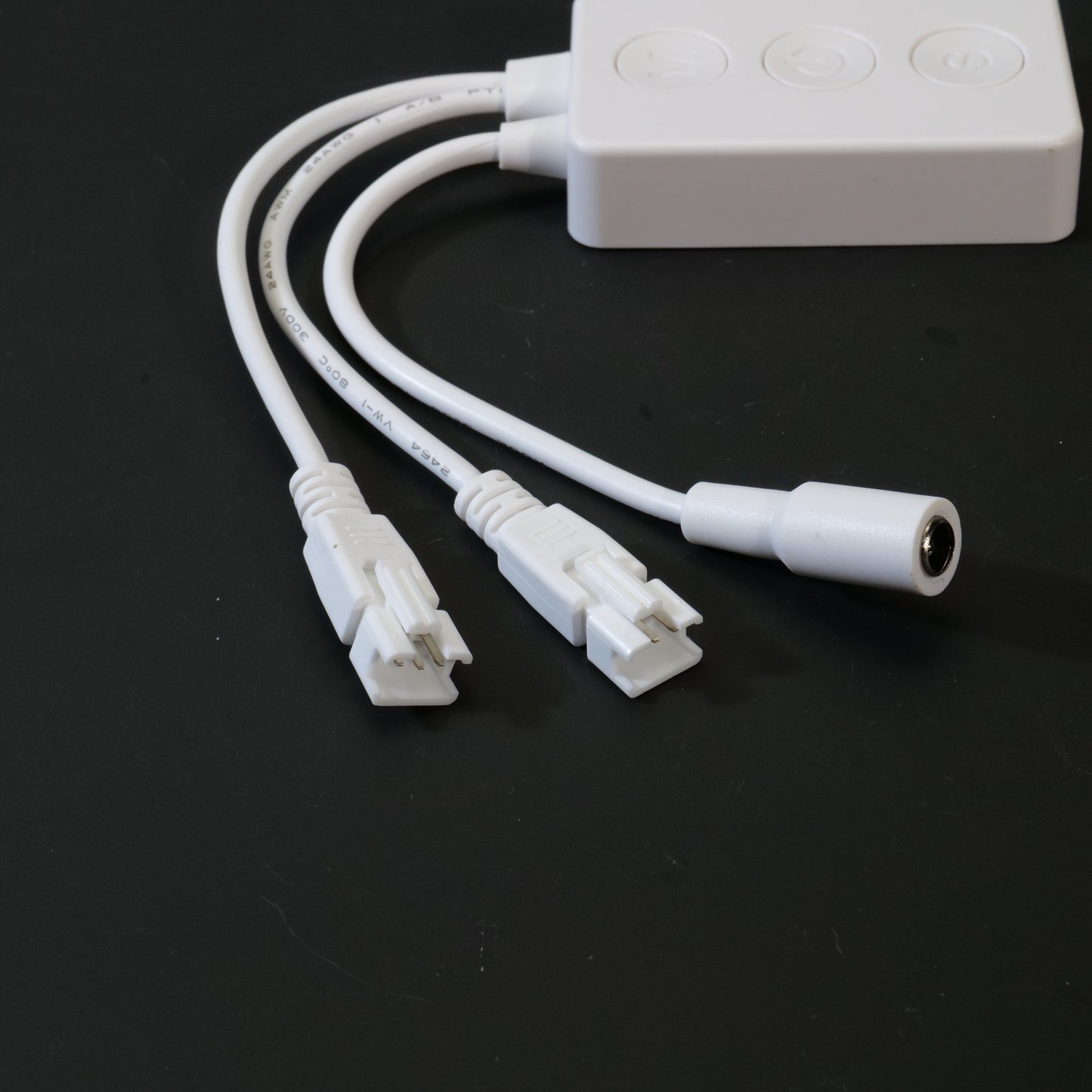 SP601E Bluetooth Music LED Controller - Built-In Mic, Dual Signal Output, 3 Key Button/RF Remote/BanlanX App (IOS/Android) for WS2812B/WS2811/UCS1903 Pixel Strips