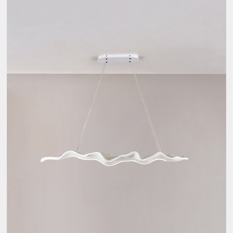 Retro-Inspired LED Pendant Light – Elegant Silicone Wave Wood Grain Finish